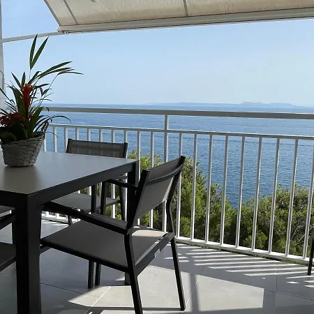 Overthesea - Pueblecito Appartement Roses